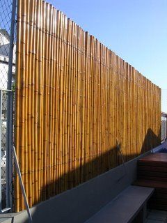 Whether you're in the Philippines or looking for a fun DIY project, explore creative ways to incorporate bamboo into your fence design. Discover the beauty of this versatile and eco-friendly material, perfect for adding a touch of nature to your backyard. #BambooFence #FenceDesign #PhilippinesOutdoor #DIYFence #SustainableLiving #BambooGarden #NaturalDesign #OutdoorSpaces #EcoFriendlyHome #BambooCrafts #GardenInspiration #GreenLiving #DIYProjects #OutdoorDecor #TropicalStyle #BambooDesigns #Hom Bamboo Fence Design, Fence Ideas Diy, Bamboo Fence Ideas, Bamboo Garden Fences, Fence Design Ideas, Backyard Getaway, Outdoor Restaurant Design, Pallet Fence, Outdoor Doors