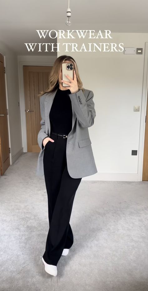 Blazer Without Sleeves Outfits, How To Style A Grey Blazer, All Black Outfit Business Casual, Charcoal Blazer Women Outfit, Blazer Formal Outfit Women, Women Blazer Outfit Formal, Work Smart Casual Women, Gray Blazer Outfit Women Business Attire, Convocation Outfit Graduation Classy