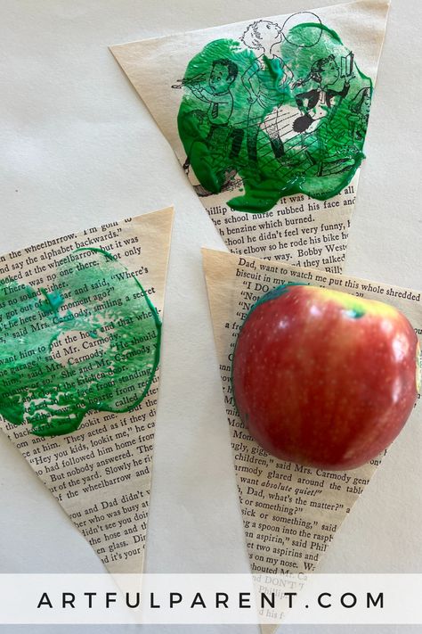 Celebrate Autumn with this simple apple prints garland! Make apple prints on old book pages and turn into a beautiful fall decoration. diy decoration | diy fall | diy autumn | diy garland | fall art for kids #appleprints #kidsart Art Projects For Kids Fall, Autumn Leaf Crafts, Fall Art For Kids, Fall Decoration Diy, Autumn Arts And Crafts, Autumn Art Projects, Fall Art Projects For Kids, Apple Garland, Apple Crafts