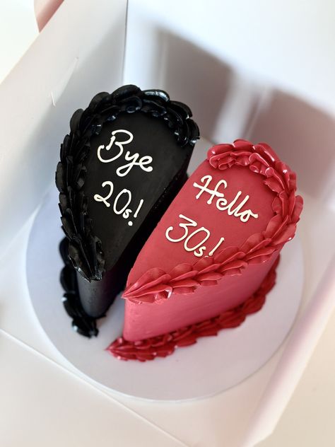 ♡ (@pashmk) on X Heart Shape Aesthetic, Hello 30 Birthday, Birthday Cake Red, Heart Shaped Birthday Cake, Shape Aesthetic, Surprise Birthday Decorations, Birthday Cakes For Her, Birthday Cake For Him, Red Cake