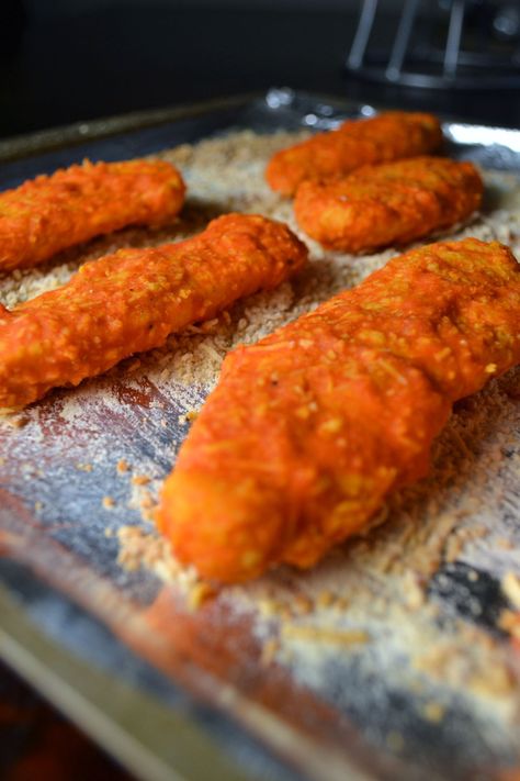 530 Baked Buffalo Chicken Tenders | windykitchen Baked Buffalo Chicken Tenders, Buffalo Chicken Tenders, Hot Wing Sauces, Buffalo Chicken Recipes, Baked Buffalo Chicken, Chicken Tender Recipes, Fried Food, Chicken Tenders, Buffalo Chicken