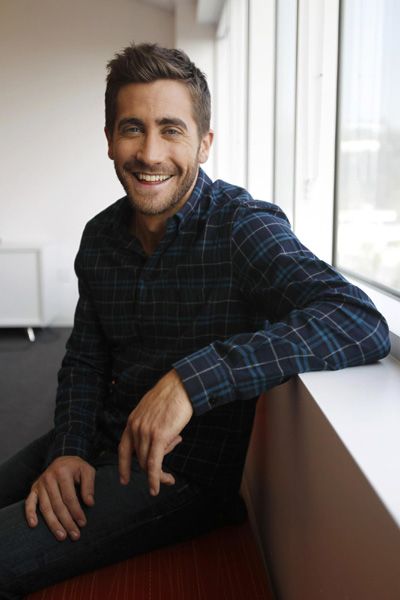 we've got class Jake G, Pose Portrait, Headshot Poses, Business Portrait, Jake Gyllenhaal, The Perfect Guy, Male Portrait, 인물 사진, Man Candy