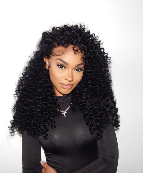 #curls #frontalinstall Bohemian Curls Weave Hairstyles, Tight Wand Curls, Wond Curls, Crochet Curls, Small Curls, Curls For The Girls, Wand Curls, Frontal Wigs, Weave Hairstyles