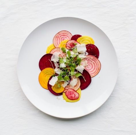 Beet Carpaccio Cheese Plate Presentation, Beet Carpaccio, Beetroot Carpaccio, Cooking Trout, Plate Presentation, Beet Recipes, Fine Dining Recipes, Cheese Plate, Healthy Vegetables