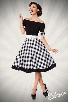 Mode Rockabilly, Rock Dress, Anna Campbell, Fifties Fashion, Pin Up Dresses, Elegante Casual, Black And White Dress, Rockabilly Fashion, 50s Dresses