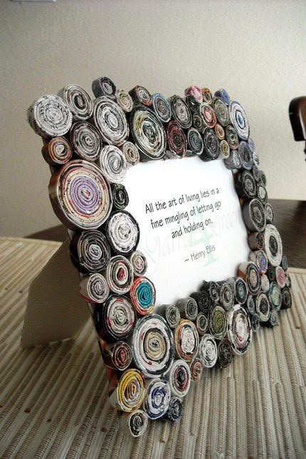 DIY crafts from old newspapers and magazines | DIY decor from newspapers and magazines Newspaper Art And Craft, Recycled Magazine Crafts, Paper Picture Frames, Newspaper Crafts Diy, Recycled Paper Crafts, Recycled Magazine, Recycled Magazines, Newspaper Art, Magazine Crafts