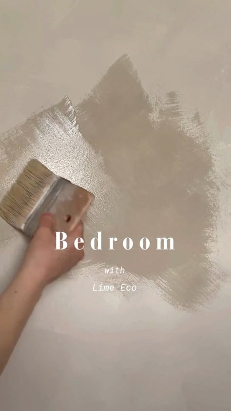 Impera Italia | Venetian Plaster, Microcement & Metallic Paints | Feeling inspired for a little DIY?🏡👨‍🎨 Give our DIY metallic paints a go, and you’ll see how easy it is to transform your space!✨️ They... | Instagram Plaster Effect Paint, Wall Effects With Paint, Paint Effects On Walls, Wall Paint Diy, Textured Wall Paint, Plaster Walls Diy, Microcement Walls, Metallic Paint Walls, Japandi Home Decor