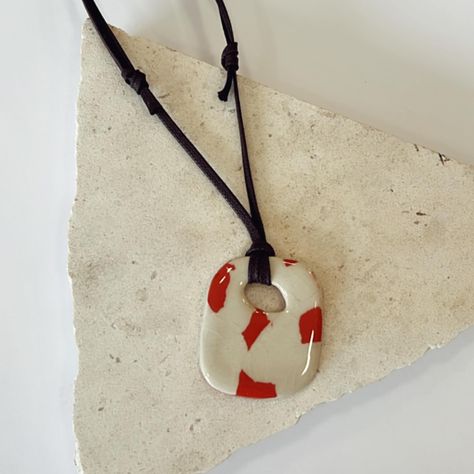 New - Ceramic Necklaces / Adjustable #handmade Ceramic Bead Necklace, Ceramic Necklace Pendant, Handmade Clay Ideas, Clay Necklace Ideas, Ceramic Necklaces, Pottery Necklace, Pottery Jewelry, Necklace Hanger, Ceramic Jewellery