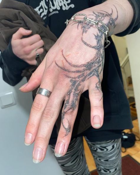 Meow Tattoo, Airbrush Tattoo, Funky Tattoos, Sigil Tattoo, Hand Tats, Skeleton Hand Tattoo, Hand Tattoos For Guys, Black Ink Tattoos, Hand Tattoo