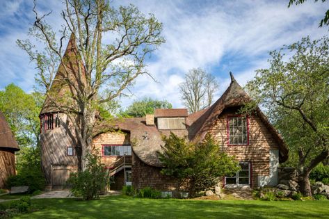 New England 'fairy tale' house on the market Fairy Tale Homes, Fairytale Style, Storybook House, Historical Homes, Fairytale House, Storybook Homes, Storybook Cottage, Country Retreat, Architecture Model Making