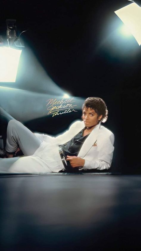 Mj Wallpaper Michael Jackson, Michael Jackson Thriller Wallpaper, Michael Jackson Wallpaper Iphone, Michael Jackson Wallpaper Aesthetic, Thriller Wallpaper, Michael Jackson Aesthetic Wallpaper, Michael Jackson Halloween, Mj Wallpaper, Thriller Album