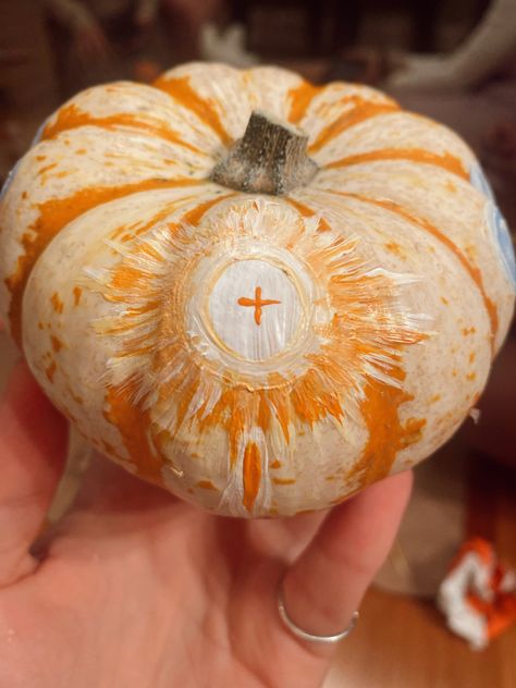 Pumpkin Painting Ideas Jesus, Jesus Pumpkin Painting, Catholic Pumpkin Painting, Christian Painted Pumpkins, Bible Pumpkin Painting, Pumpkin Painting Christian, Pumpkin Painting Ideas Christian, Christian Pumpkin Painting Ideas, Fall Diy Gifts