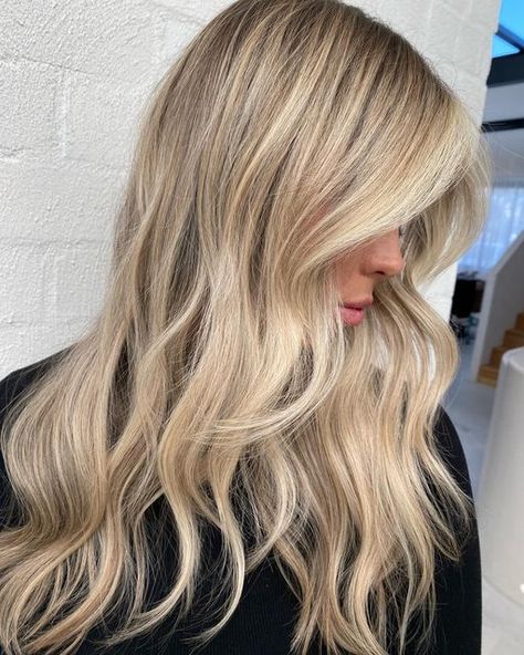 Blonde Full Head Balayage, Half Head Highlights On Blonde Hair, Half Blonde Highlights, Half Balayage Blonde, Half Head Foils Blonde Highlights, Half Head Balayage Blonde, Half Head Of Blonde Highlights, Half Foil Highlights Blonde, Blonde Half Head Foils