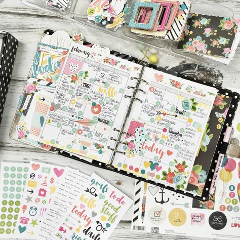 Carpe Diem Planner, Monthly Layout, Digital Bullet Journal, Planner Diy, Happy Planner Layout, Planner Layouts, Creative Planner, Scrapbook Collection, Pretty Planners