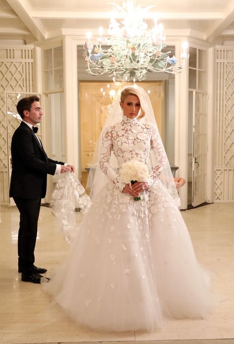 Paris Hilton Wedding, Hilton Wedding, Celebrity Bride, Reception Look, Celebrity Wedding Dresses, Groom Looks, Pink Gowns, Paris Hilton, Demi Lovato