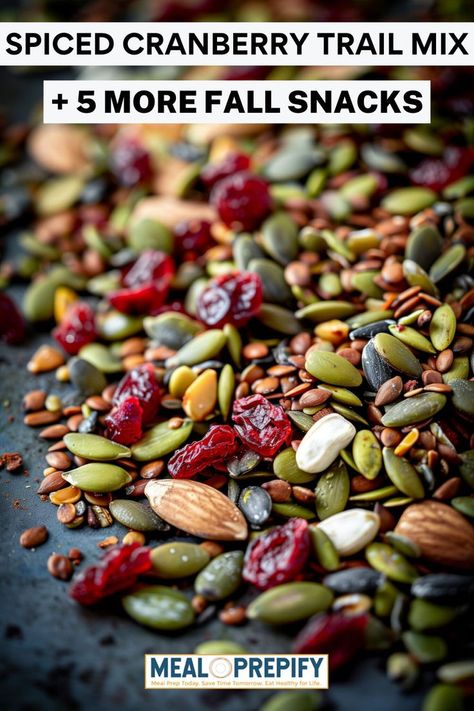 A colorful spiced cranberry trail mix with nuts and dried fruit, perfect for Fall Snacks to Enjoy this Autumn. Cranberry Trail Mix Recipe, Tasty Snack Ideas, Make Ahead Snacks, Fall Recipes Snacks, Trail Mix Recipe, Apple Chips Baked, Sweet Potatoe Bites, Trail Mix Recipes, Fall Snacks