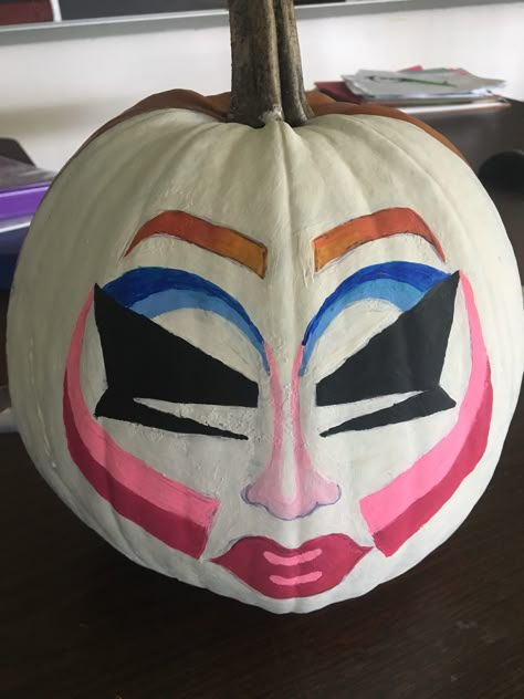 Goofy Pumpkin Painting, Pumpkin Ideas Cute, Goofy Pumpkin, Painting Pumpkin Ideas, Pumpkin Painting Ideas Easy, Painting Ideas Pumpkin, Cute Pumpkin Painting Ideas, Cute Pumpkin Painting, Easy Pumpkin Painting