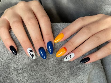 Sasuke Nails, Naruto Nail Art, Patterned Nails, Naruto Nails, Naruto Team 7, Nails Pretty, Anime Nails, Nail Patterns, Team 7