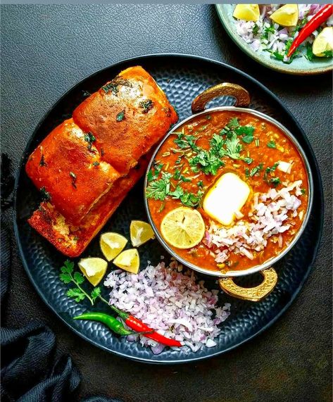 Amul Butter, Pav Bhaji Recipe, Indian Food Photography, Mumbai Street, Mumbai Street Food, Bhaji Recipe, Interesting Photography, Pav Bhaji, Indian Street