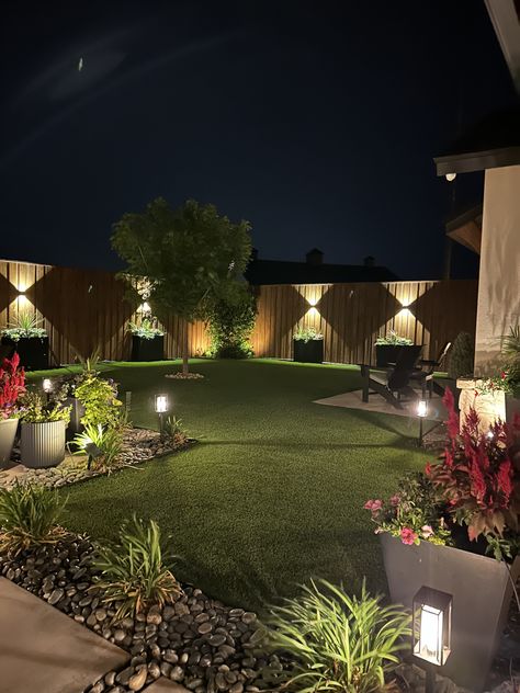 Backyard Vision Board, Dark Backyard Aesthetic, Backyard Night Aesthetic, Backyard Lights Aesthetic, Backyard Aesthetic Night, Aesthetic Backyard, Backyard Aesthetic, Project House, Beautiful House Plans