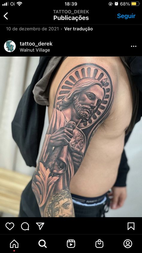 San Judas Shoulder Tattoo, San Judas Tattoo Stencil, San Judas Tattoo Design, St. Jude Tattoo, Mexican Tattoo Ideas For Men, San Judas Tattoo, San Judas Tadeo Tattoo, Tattoos On Shoulder, Holy Tattoos