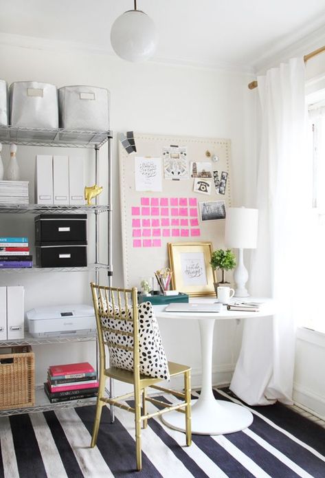 47 Amazingly creative ideas for designing a home office space Creative Workspace Office, Striped Rugs, Home Office Inspiration, White Desk, Creative Workspace, Office Crafts, Craft Room Office, Decor Essentials, Home Office Space