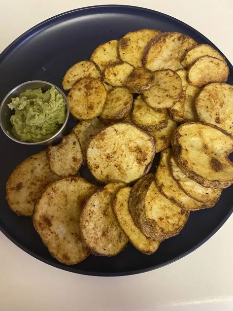 Crispy Seasoned Baked Potato Rounds | Foodtalk Baked Potato Rounds, Greek Lemon Rice Soup, Orange Bread Recipe, Potatoes Mashed, Potato Rounds, Cranberry Orange Bread, Potatoes Au Gratin, Tater Tots, French Fry