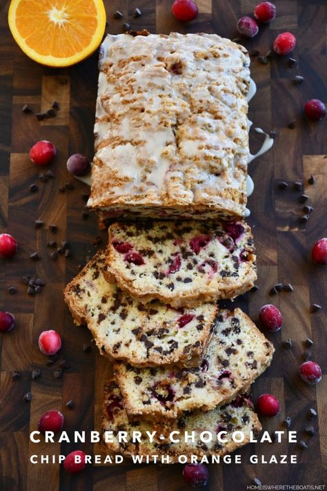 Welcome cranberry season with Cranberry-Chocolate Chip Bread with Orange Glaze. The crunchy streusel topping and orange glaze makes this quick bread a moist and flavorful treat anytime you slice it ©homeiswheretheboatis.net Muffuletta Dip, Shrimp Potstickers, Mini Parfaits, Cranberry Chocolate, Apple Fritter Bread, Chocolate Chip Bread, Market Store, Orange Glaze, Crowd Pleasing Recipes