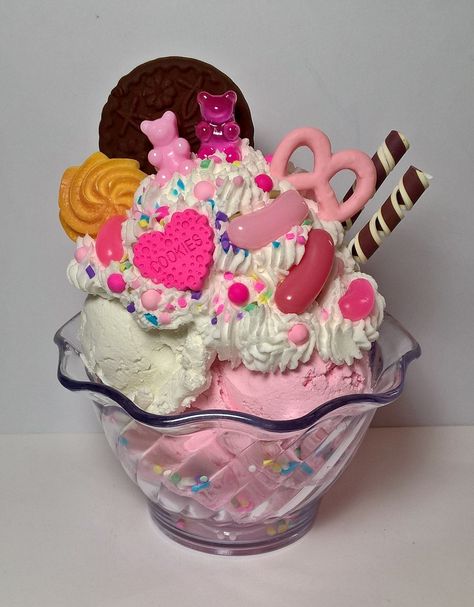 Ice Cream Bowl Ideas, Diy Fake Ice Cream, Candy Reference, Vday Decor, Fake Ice Cream, Giant Ice Cream, Harajuku Decora, Fake Sweets, Food Ice Cream