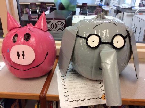 Kathy Garneau on Twitter: "Elephant and Piggie pumpkins! @The_Pigeon #pumpkincontest #bsd106 http://t.co/HxWTczftsb" / Twitter Pumpkin Characters From Books, Literary Pumpkins, Halloween School Crafts, Elephant Pumpkin, Book Pumpkins, Storybook Pumpkin, Piggie And Elephant, Book Character Pumpkins, Book Pumpkin