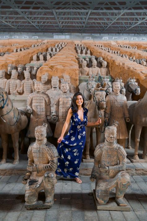 Travel Guide: Top 7 Sights in Xi'an, China - with love caila Xi An China, Chinese Civilization, Xian China, China Travel Guide, Visit China, The Silk Road, Ancient World, Travel South, South America Travel