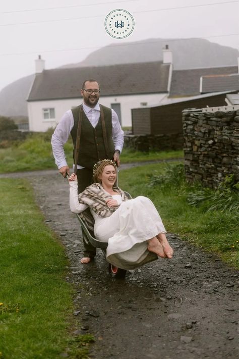 This couple eloped with close family on Easdale Island, Scotland. Their romantic Scotland elopement ceremony included breathtaking views, rain and bagpipes. Photo by Ceranna Photography. Easdale Island, Best Destination Wedding Locations, Scotland Elopement, Close Family, Elopement Planning, West Coast Scotland, Intimate Elopement, Destination Wedding Locations, Elopement Ceremony