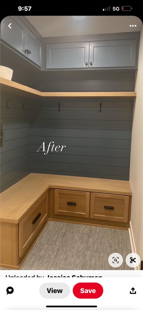 L Shaped Mudroom Ideas, Corner Mudroom Ideas, Mudroom Dog Room, Garage Playroom, Wall Cubbies, Mudroom Remodel, Mudroom Closet, Mudroom Organization, Elm Tree