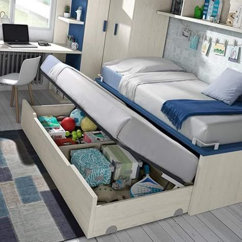 Kids Room Design Boys, Small Kids Bedroom, Classy Rooms, Creative Kids Rooms, Small Kids Room, Bunk Bed Designs, Dekorasi Kamar Tidur, Toddler Rooms, Room Design Bedroom