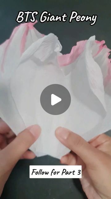 Miya Ismail on Instagram: "Part 2: How i make Crepe Paper Giant Peony for sale #diy #tutorial #howto #crepepaperflower" Giant Crepe Paper Flowers Diy Tutorials, Crepepaperflower Diy, Ideas Casamiento, Paper Peonies Tutorial, Giant Flowers Diy, Crepe Paper Flowers Diy, Paper Peonies, Paper Flower Decor, Large Paper Flowers