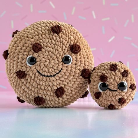 New Crochet Chocolate Chip Cookie pattern coming soon! Be sure to follow along for new pattern drops and tester calls 🧶 #comingsoon #crochetpattern #chocolatechipcookies #crochetcookie #newpattern Crochet Chocolate Chip Cookie, Crochet Chocolate, Easy Crochet Animals, Crochet Inspo, Chocolate Chip Cookie, Crochet Animals, Easy Crochet, Chocolate Chip Cookies, Crochet Amigurumi