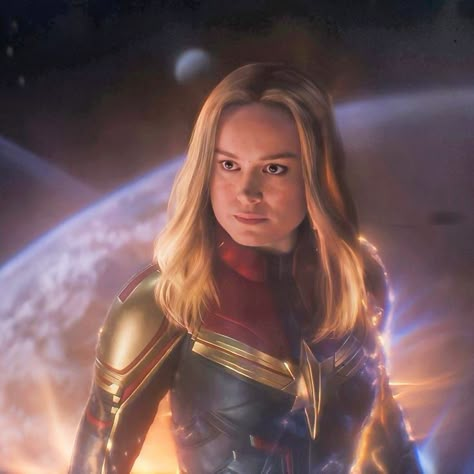 Captain Marvel Carol Danvers, Carol Danvers, Marvel Venom, Scarlet Witch Marvel, Nfl Games, Matt Damon, Brie Larson, Marvel Films, Marvel Women