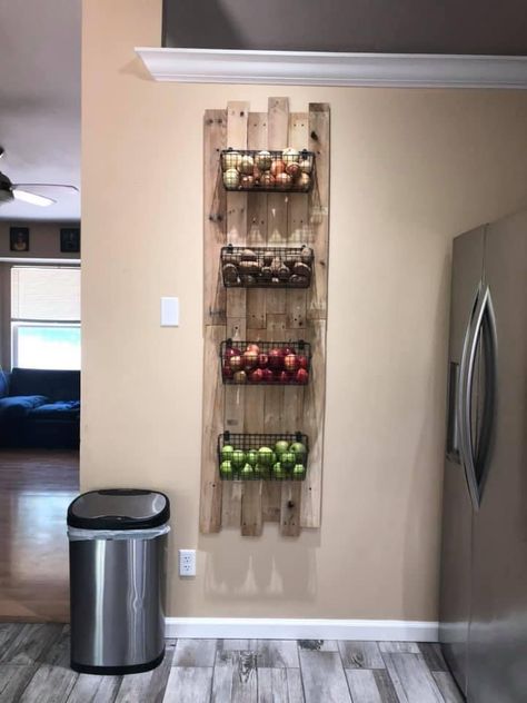 Pizzaria Delivery, Vegetable Rack, Wall Mount Storage, Produce Storage, Vegetable Storage, Small Kitchen Decor, Fruit Storage, Diy Kitchen Storage, Storage Diy