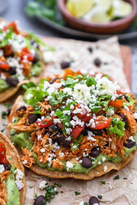 Cilantro Sauce Recipe, Avocado Cilantro Sauce, Black Bean Tostadas, Bean Tostadas, Chicken Black Beans, Chicken Tostadas, Doner Kebab, Cilantro Sauce, Quick Weeknight Meals