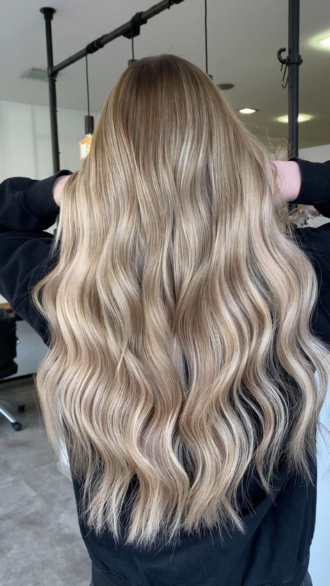 Tape Extensions, Summer Blonde Hair, Beige Blonde, Blonde Hair Inspiration, Hair Appointment, Hair Inspo Color, Bad Hair, Great Hair, Blonde Hair Color