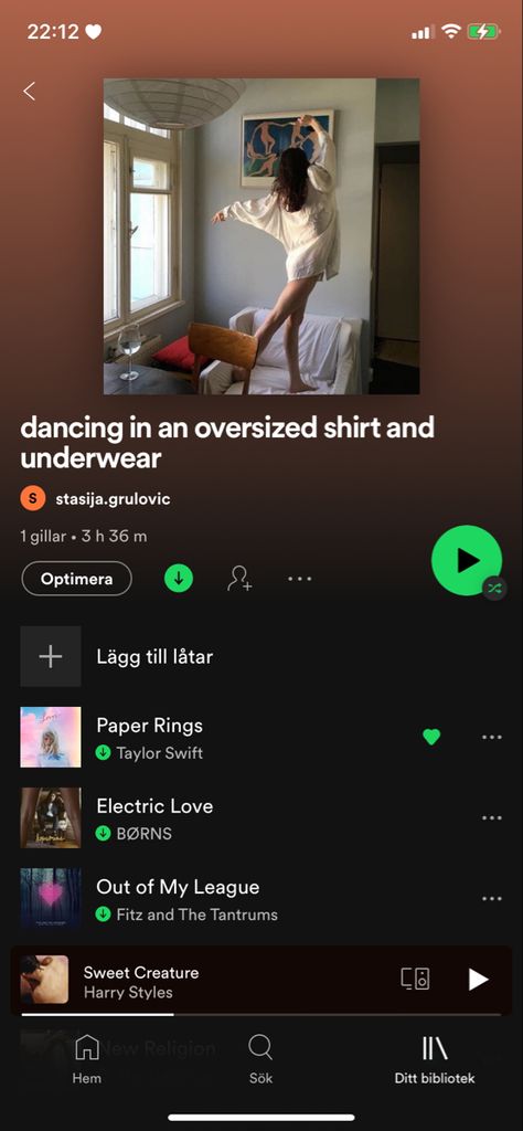 Songs To Jam Out To, Plane Playlist, Specific Spotify Playlists, Playlist Ideas Aesthetic, Spotify Playlist Aesthetic, Playlist Inspiration, Song Recs, Summer Songs Playlist, Playlist Names