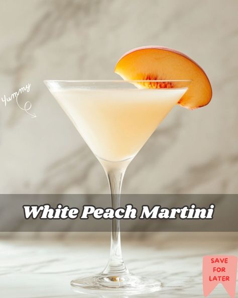 Discover the White Peach Martini, a refreshing blend of white peach, vodka, and lemon juice—a perfect summer cocktail. Peach Martini Recipe, Fruity Martini, Apple Martini Recipe, Peach Martini, Peach Vodka, Peach Cocktail, Peach Drinks, White Cranberry Juice, Classic Martini