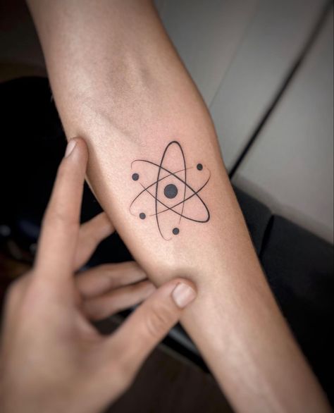 Atom Tattoo, Lion Tattoo, Atom, Tattoo Designs, The Skin, Tattoo Ideas, Mood Board, Tattoos, Skin