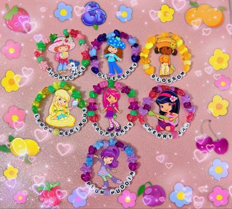 Diy Kandi Bracelets, Pony Bead Bracelets, Diy Kandi, Hello Kitty Jewelry, Crystal Bead Jewelry, Anime Jewelry, Kandi Patterns, Bracelet Craft Diy, Kandi Bracelets