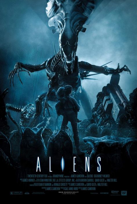 Aliens Movie Poster, Sigourney Weaver Alien, Alien Sigourney Weaver, Alien Movie Poster, Fantastic Beasts Creatures, Creature Movie, Aliens Colonial Marines, Aliens 1986, Alien Movie