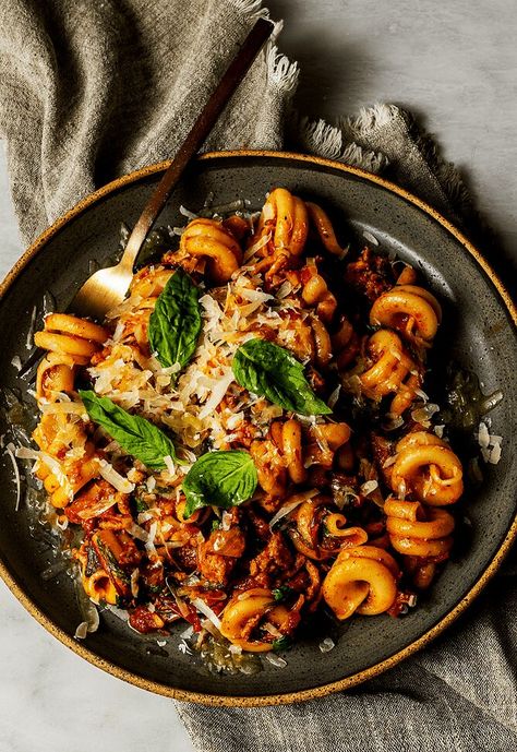 This easy ground chicken pasta is bursting with fresh tomatoes, plenty of spices, and a little vermouth for a complexly flavored, easy dinner recipe. The post Easy Ground Chicken Pasta appeared first on Tried and True Recipes. Ground Chicken Pasta Recipes, Ground Chicken Pasta, Sweet Potato Mash, Tried And True Recipes, Chicken Parmesan Pasta, Fermented Cabbage, Moroccan Chicken, Ground Chicken Recipes, Chicken Sweet Potato