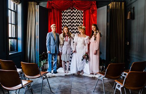 Twin Peaks Wedding, Twin Peaks Theme, Twin Peaks Inspired, Art Of Noise, Fantasy Dream, Childhood Tv Shows, Blue Room, Wedding Vibes, Blue Rooms