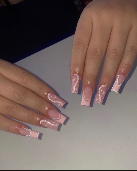 Short Coffin Pink Nails Designs, Pink Bow Acrylic Nails, Deep French Acrylic Nails, Fancy Birthday Nails, March Birthday Nails, Nude Pink Nails With Design, Cute Valentines Nails Pink, Pink Nails With Chrome, Valentines Day Nails Baddie