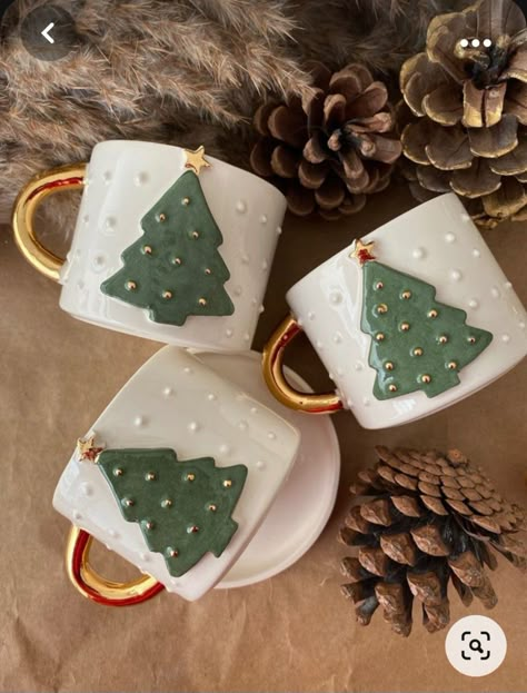 Handmade Ceramic Christmas Mugs, Christmas Mugs Ceramic, Ceramic Christmas Mugs, Christmas Ceramic Mug, Xmas Ceramics, Mug Noel, Christmas Ceramics, Christmas Feeling, Diy Pottery