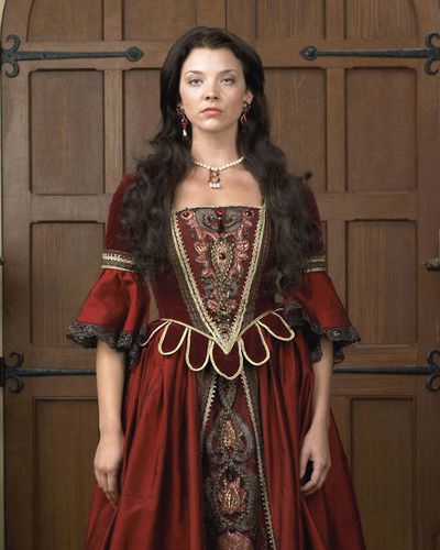 10 Strong Female Characters in Fantasy Television Shows | The New York Public Library Natalie Dormer Anne Boleyn, Anna Boleyn, The Tudors Costumes, The Tudors Tv Show, Disneysea Tokyo, Tudor Dress, Tudor Fashion, Tudor Costumes, Tudor Era